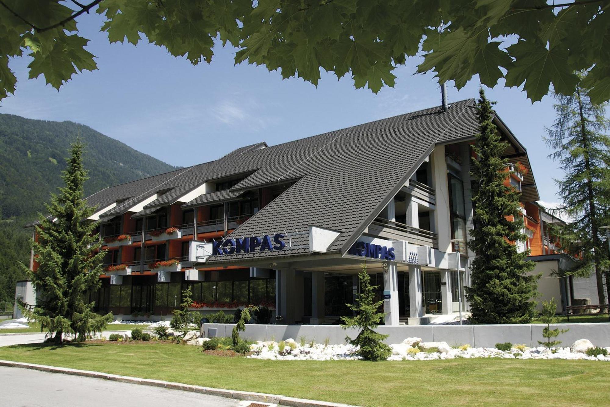 Hotel Kompas Kranjska Gora Ngoại thất bức ảnh